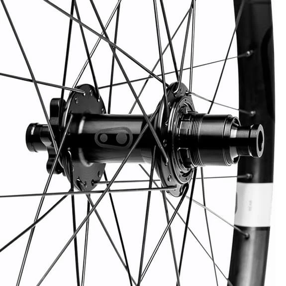 Roue Arrière Crankbrothers Synthesis E-Bike 27.5+' Disc Brake Essieu Traversant 12x148 BOOST Noyau SRAM XD - Image 2
